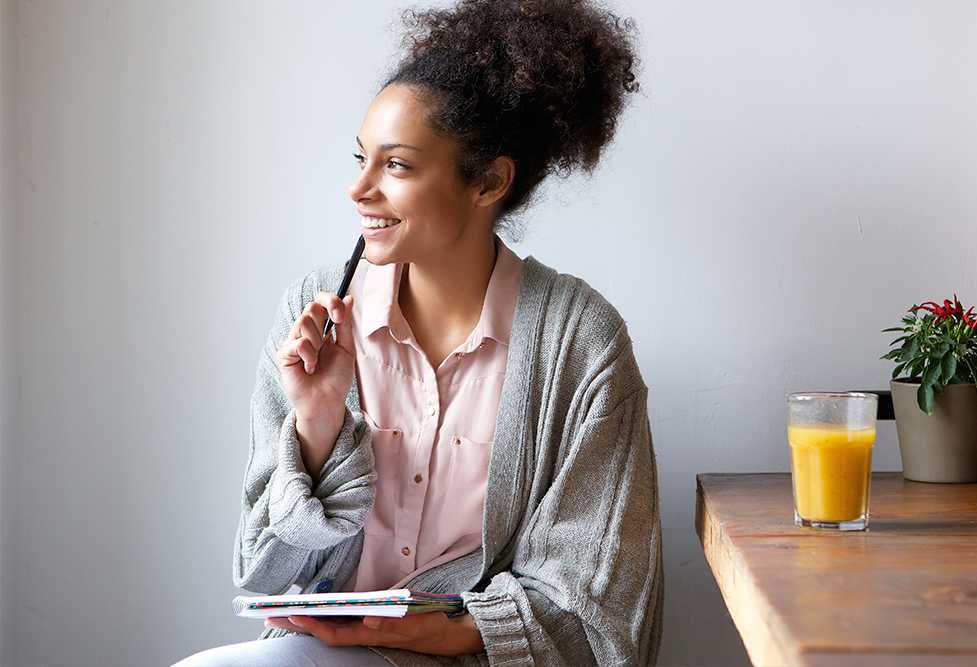 Four Tips for Writing a Thank-You Letter for Your Interviewer
