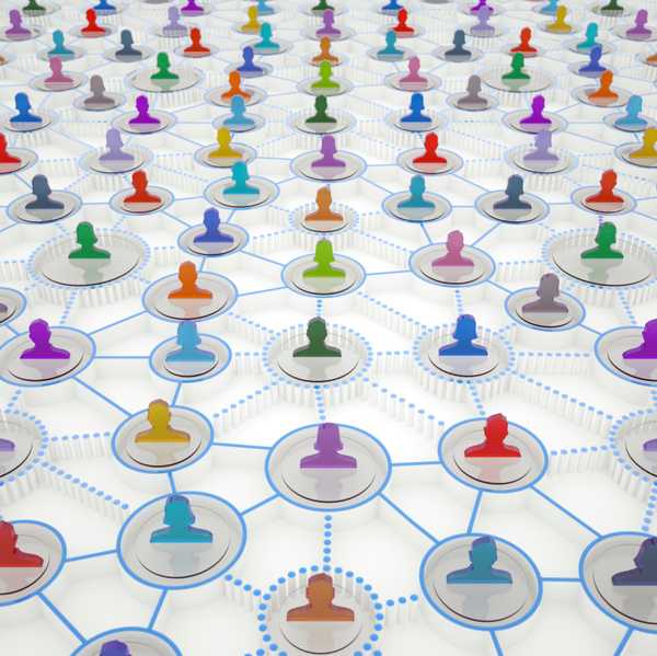 4 Tips to Effective Networking at Events